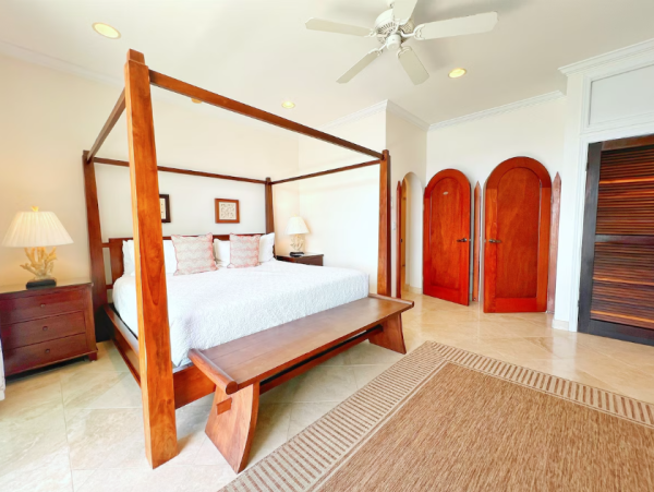 St. Thomas 7 Bedroom Vacation Villa with Amazing Ocean Views